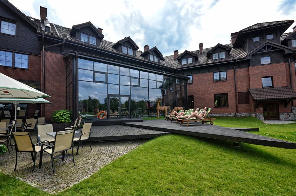 Hotel Zubrowka Spa & Wellness Bialowieza Exterior photo