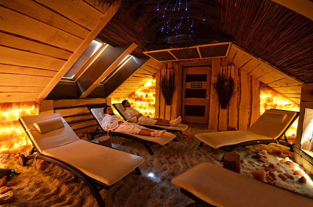 Hotel Zubrowka Spa & Wellness Bialowieza Exterior photo